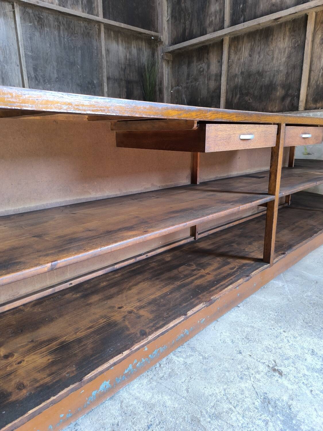 Ensemble de 2 comptoirs de magasin 1950