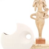 White ceramic foam Sgrafo vase by Peter Muller, 60s