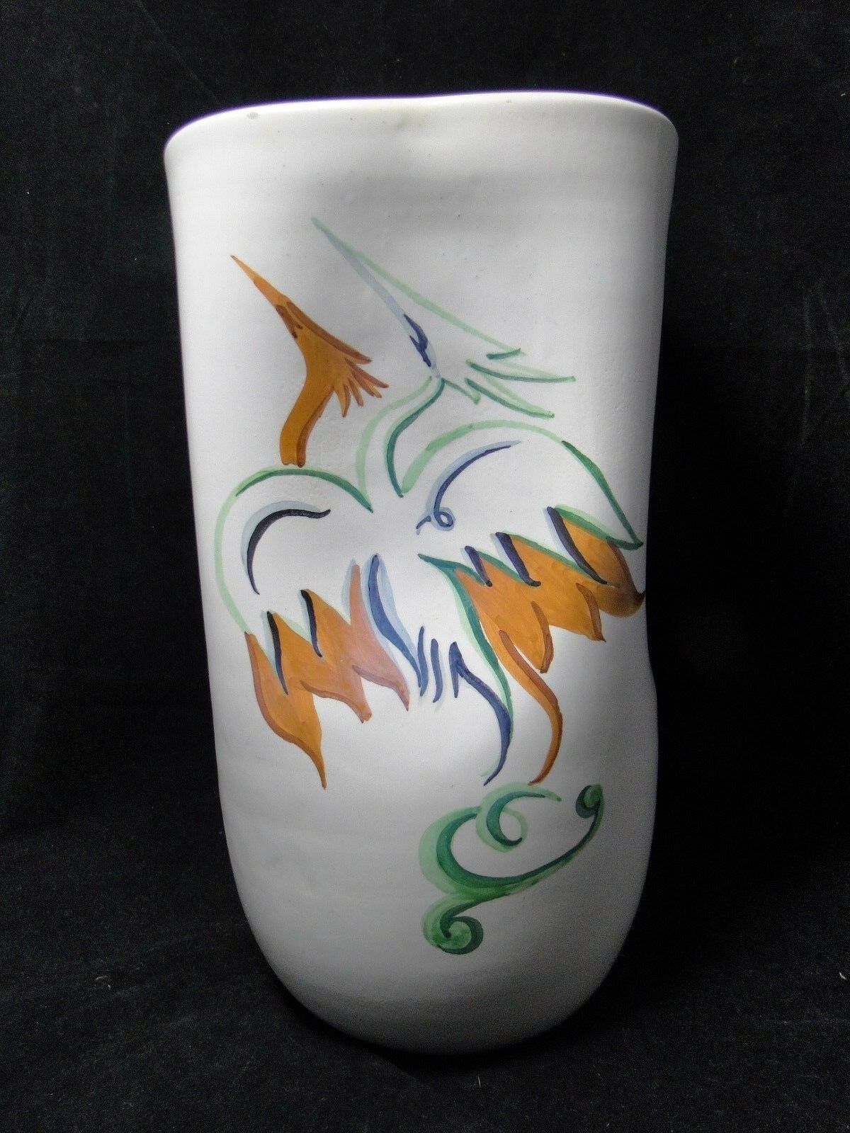 Cerart Monaco vase n° 947 with bird decoration
