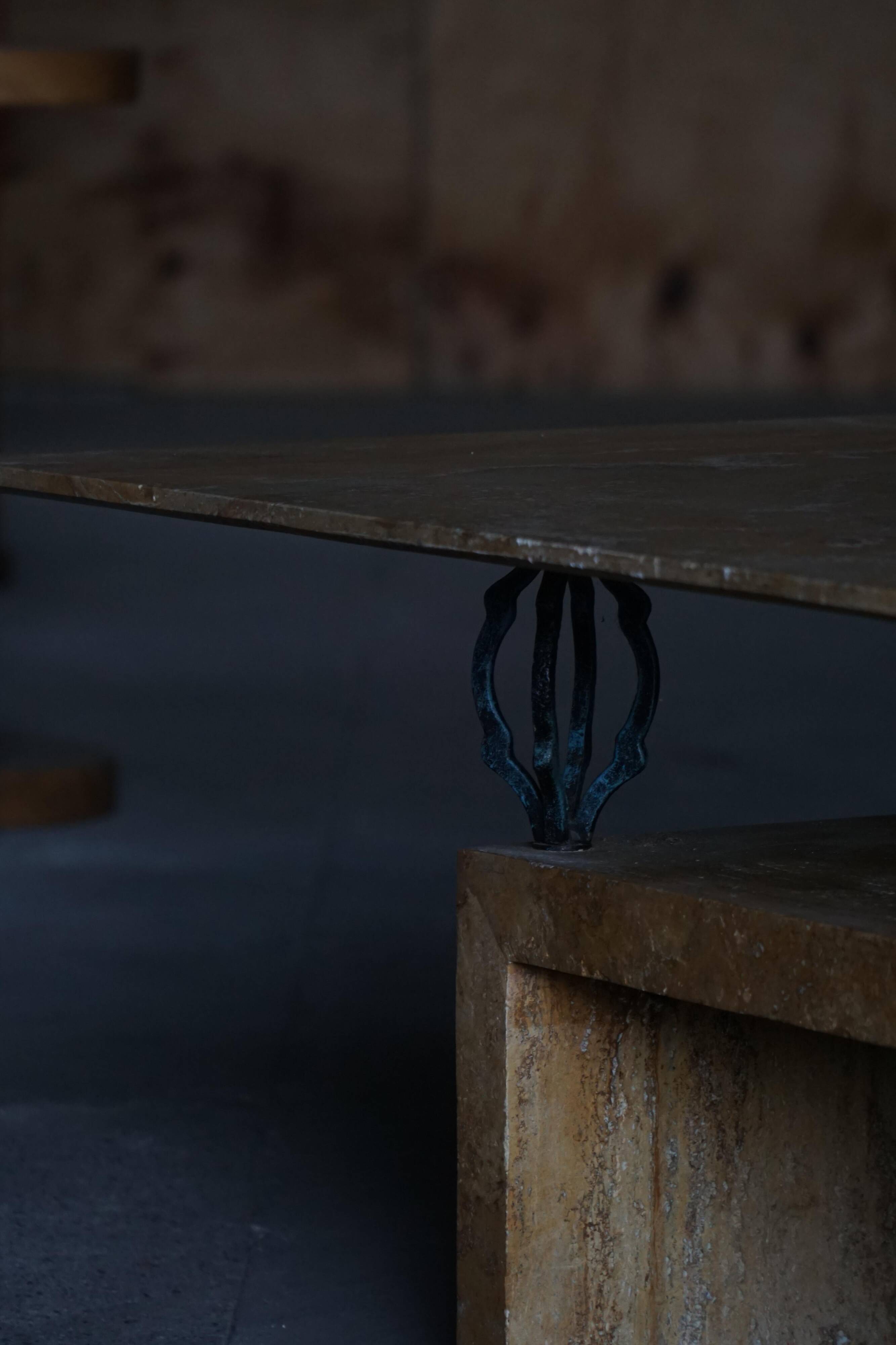 Mid-century rectangular marble coffee table, made in Italy, 1970s.