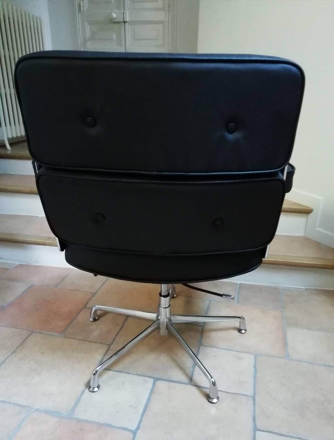 Italian leather desk chair