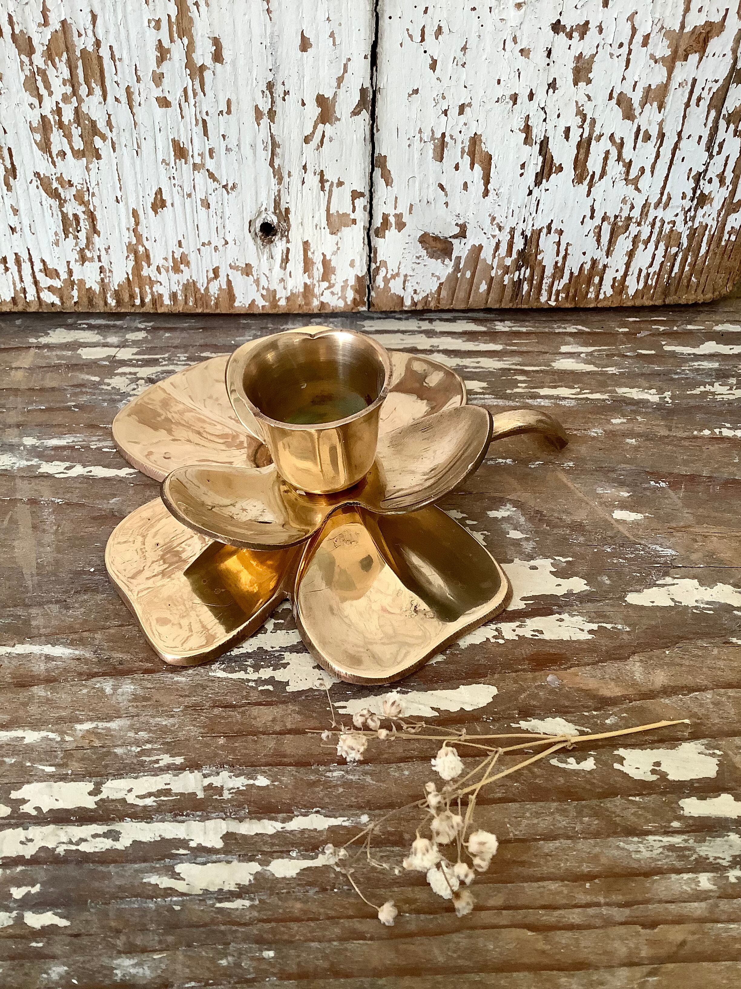 Brass clover candle holder