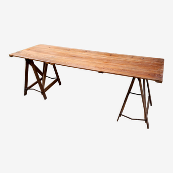 Table de guinguette sur tréteaux bois naturel