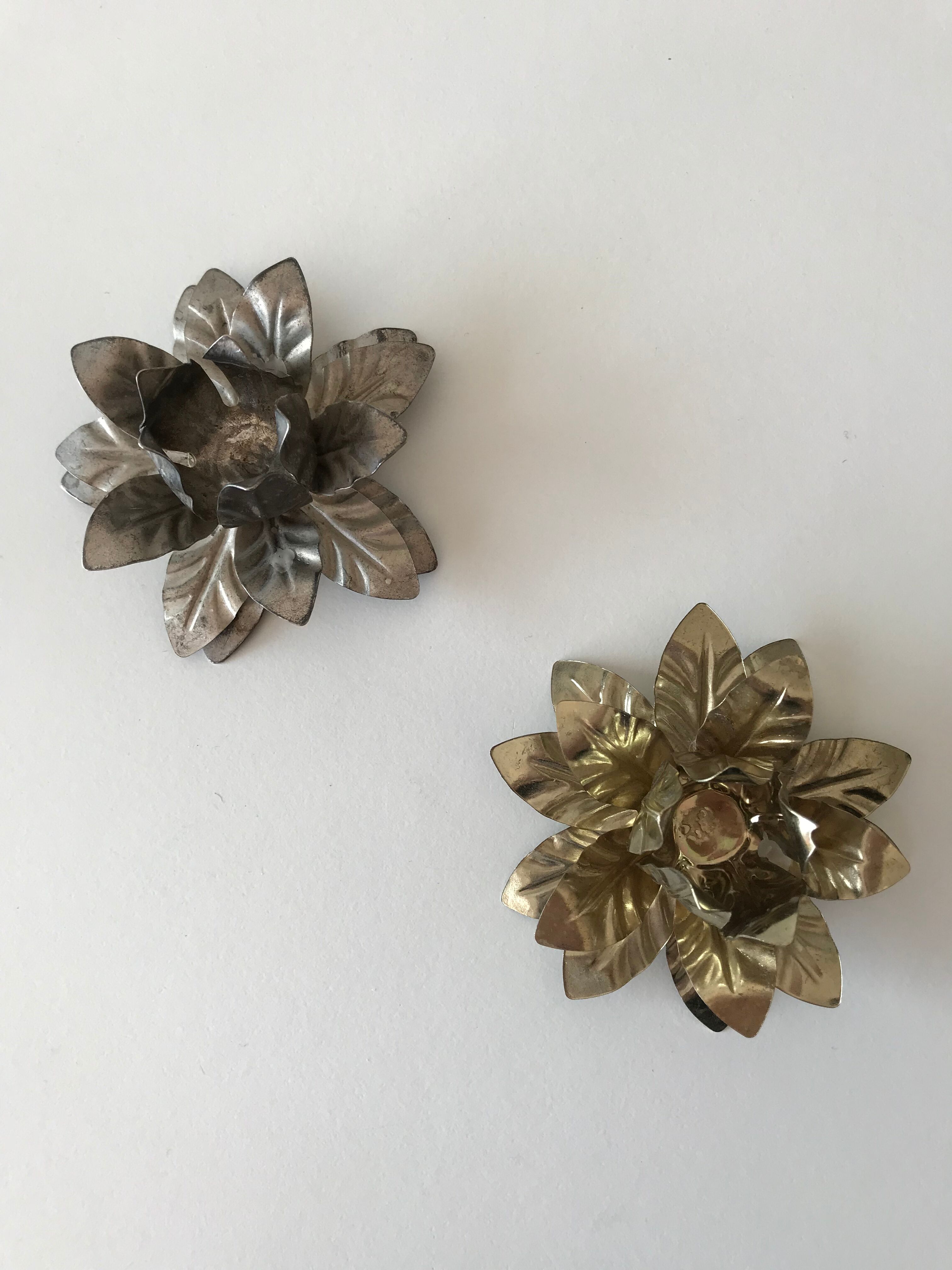 Flower candleholders