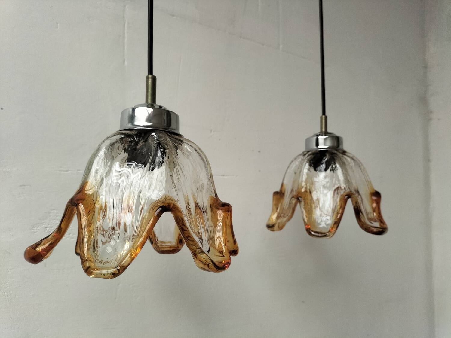 Glass suspensions