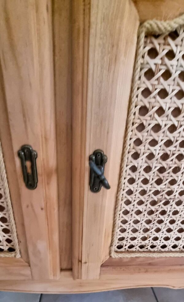 Meuble cannage style Louis XV