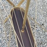 Vintage magazine rack from the 60s in neo-classical style in gold metal and mahogany