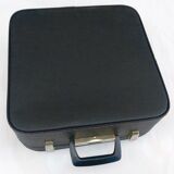 Erika portable typewriter with her briefette - notice and accessories