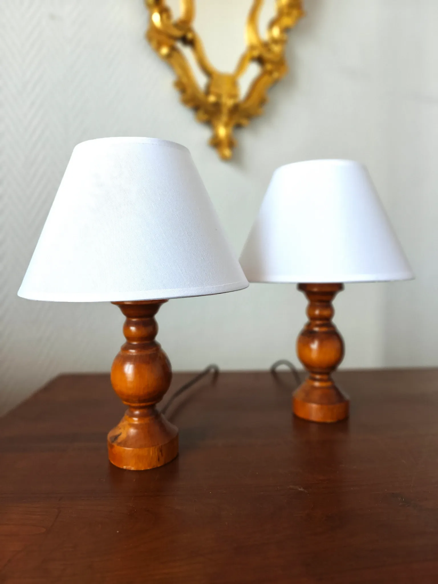 Pair of turned wooden bedside lamps