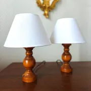 Pair of turned wooden bedside lamps