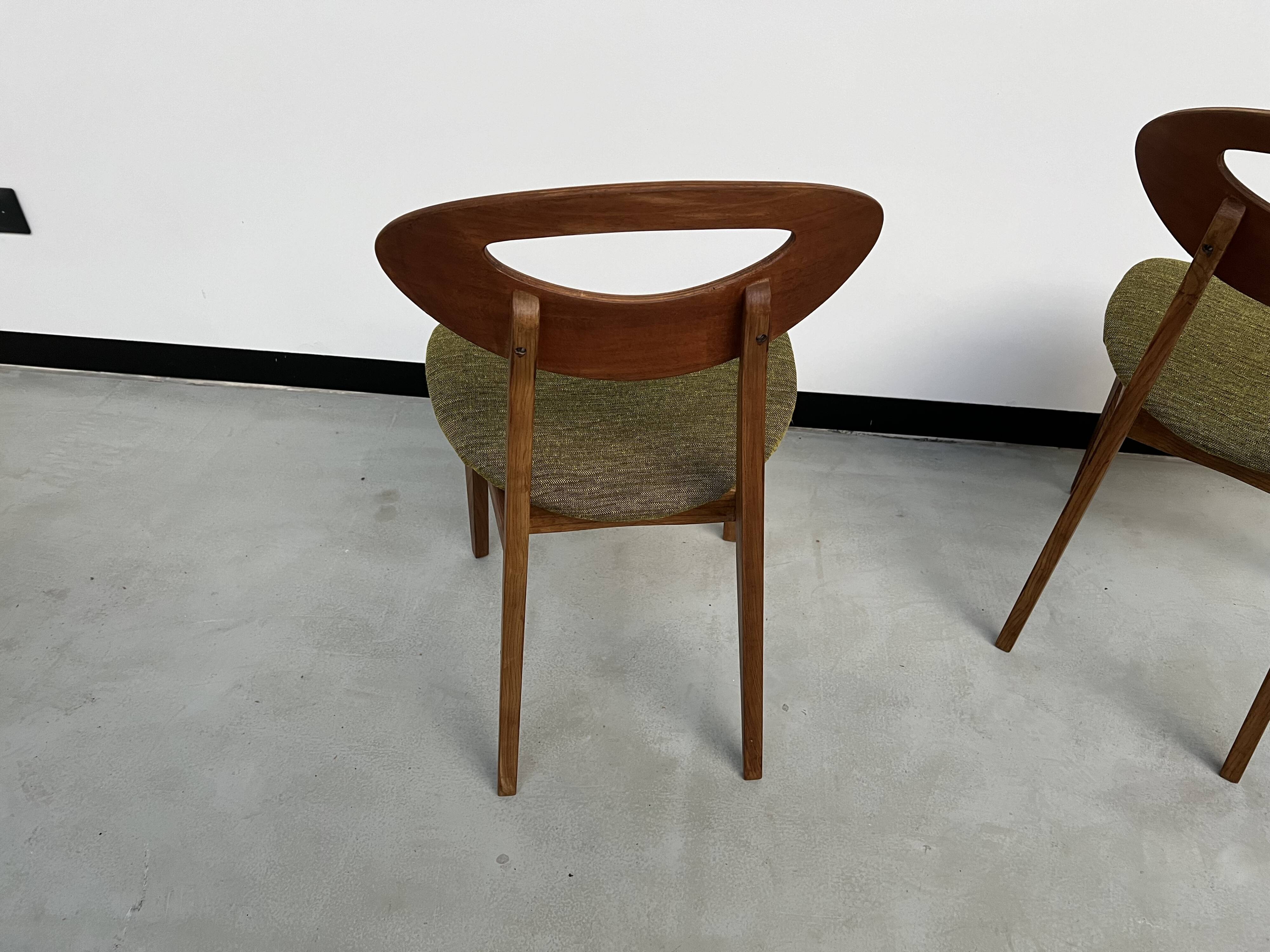 Duo de chaises Roger Landault pour Sentou