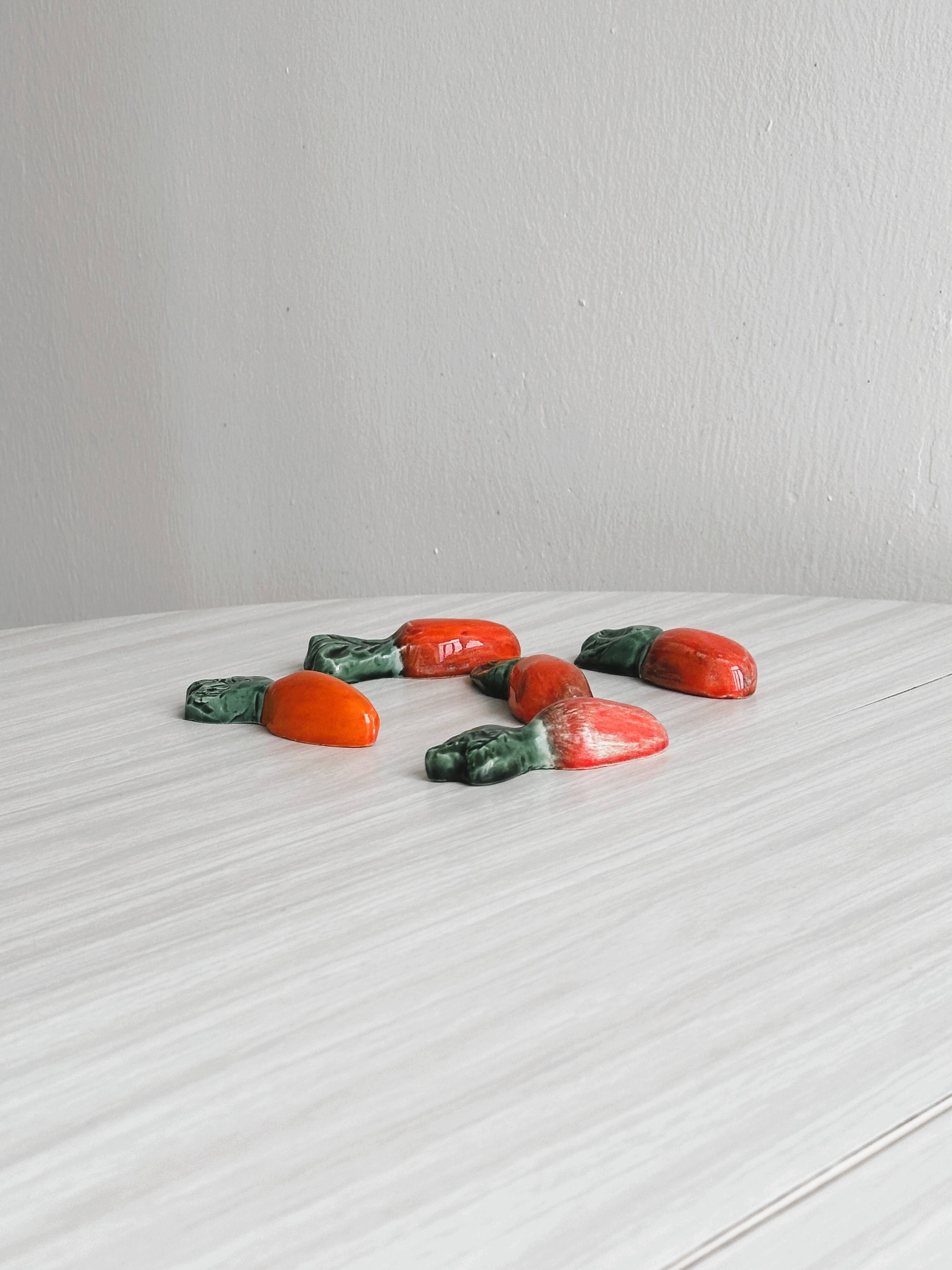 lot de porte couteaux en céramique carottes