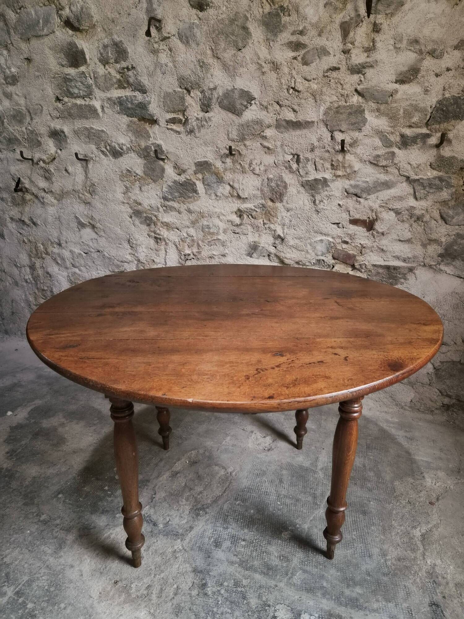 Table à abattants ancienne en chêne français, table à manger ronde, vers 1880–1920