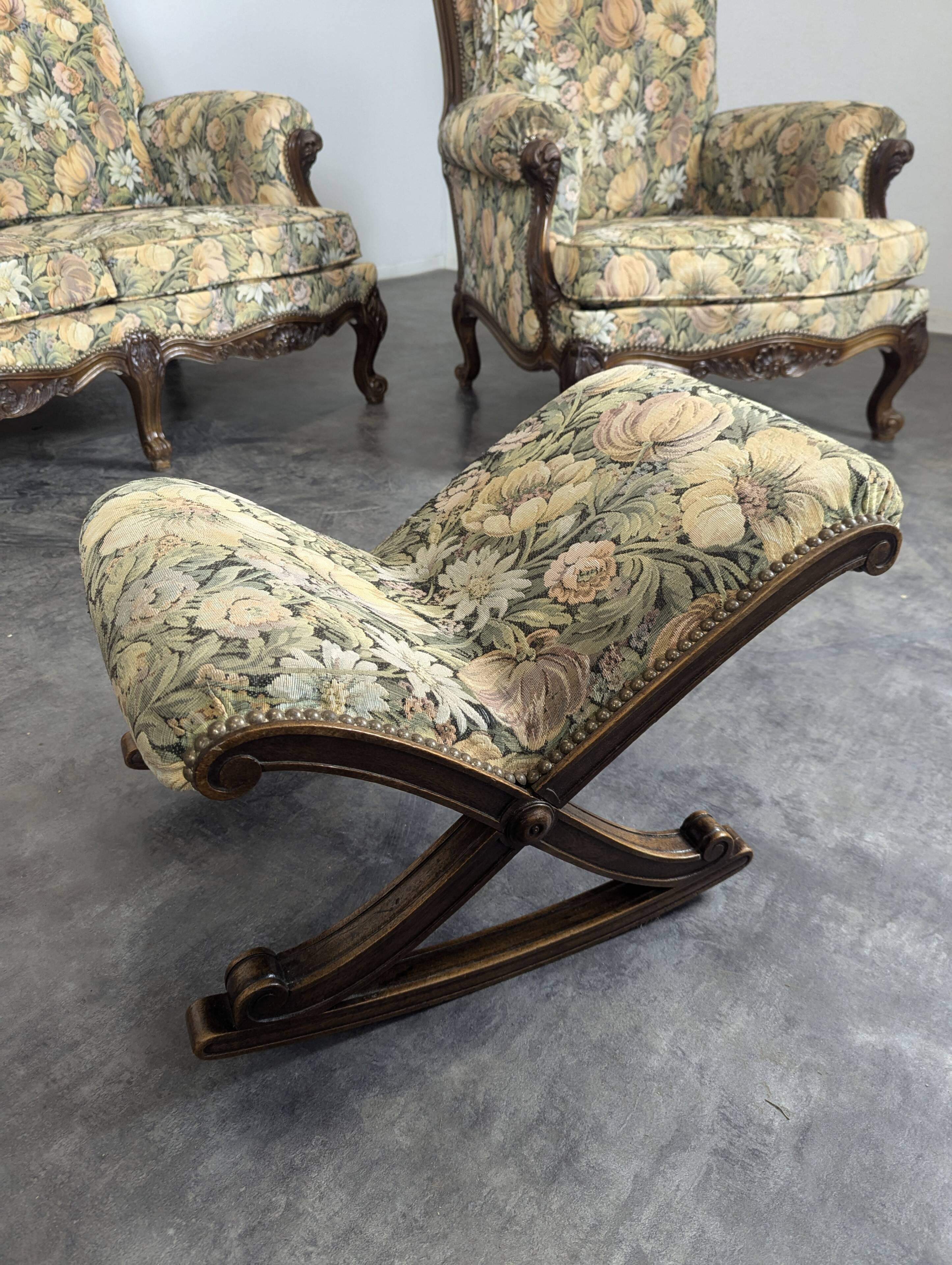 Salon en chêne de style Louis XV