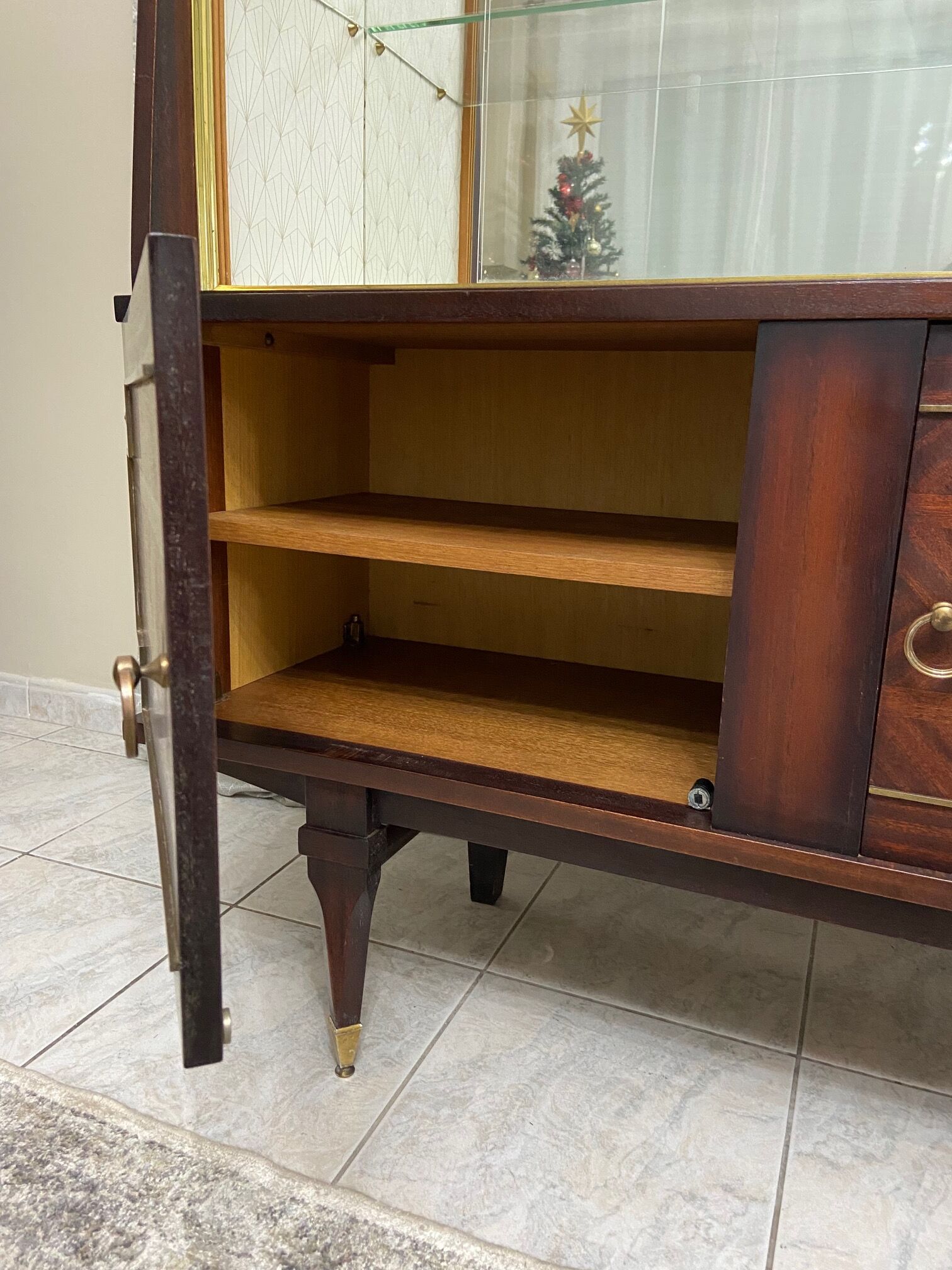 Showcase furniture 50s/60s