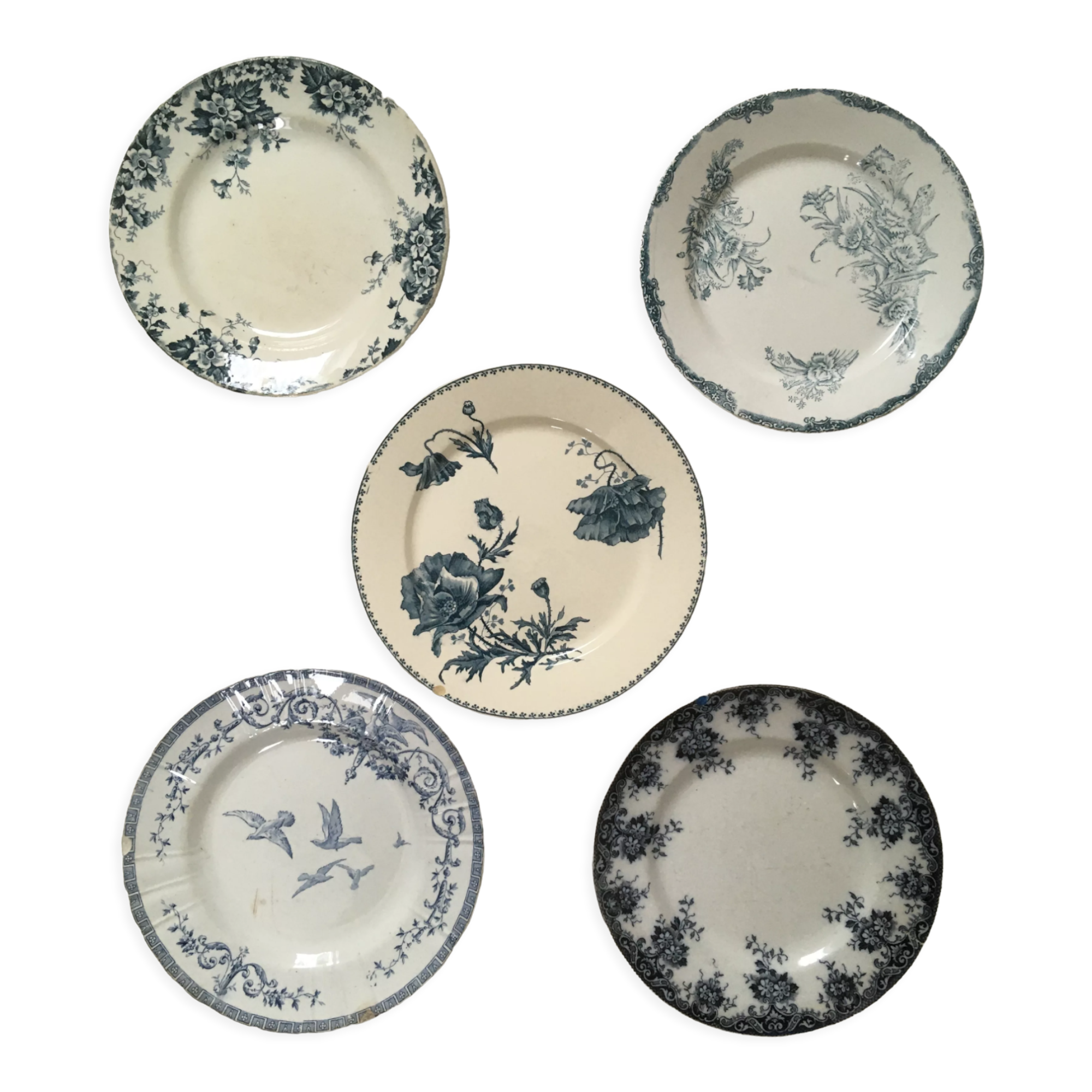 Lot 5 mismatched iron earth flat plates