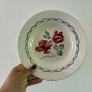 Lot de 8 assiettes creuses vintage dépareillées