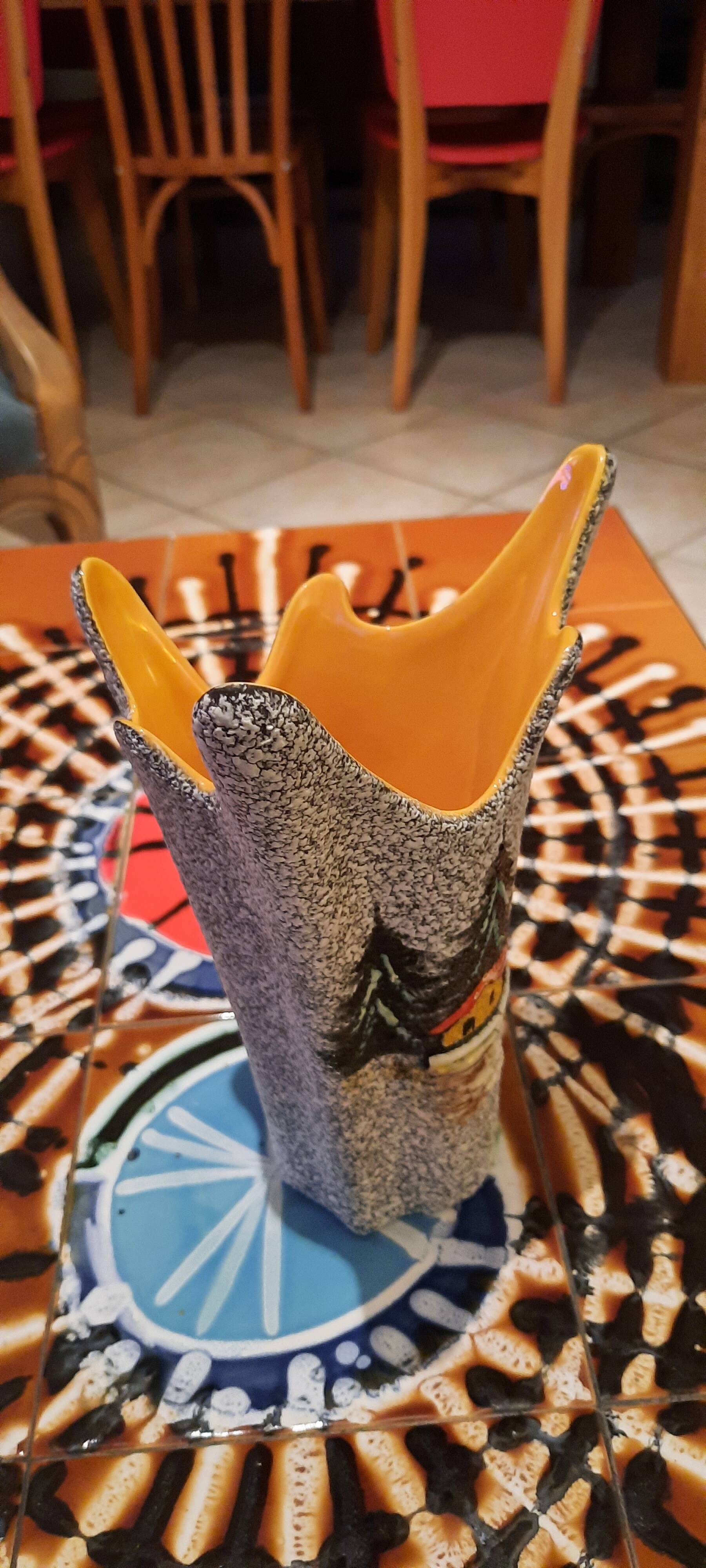 Ceramic vase signed Tess vintage