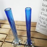 Vases bleus