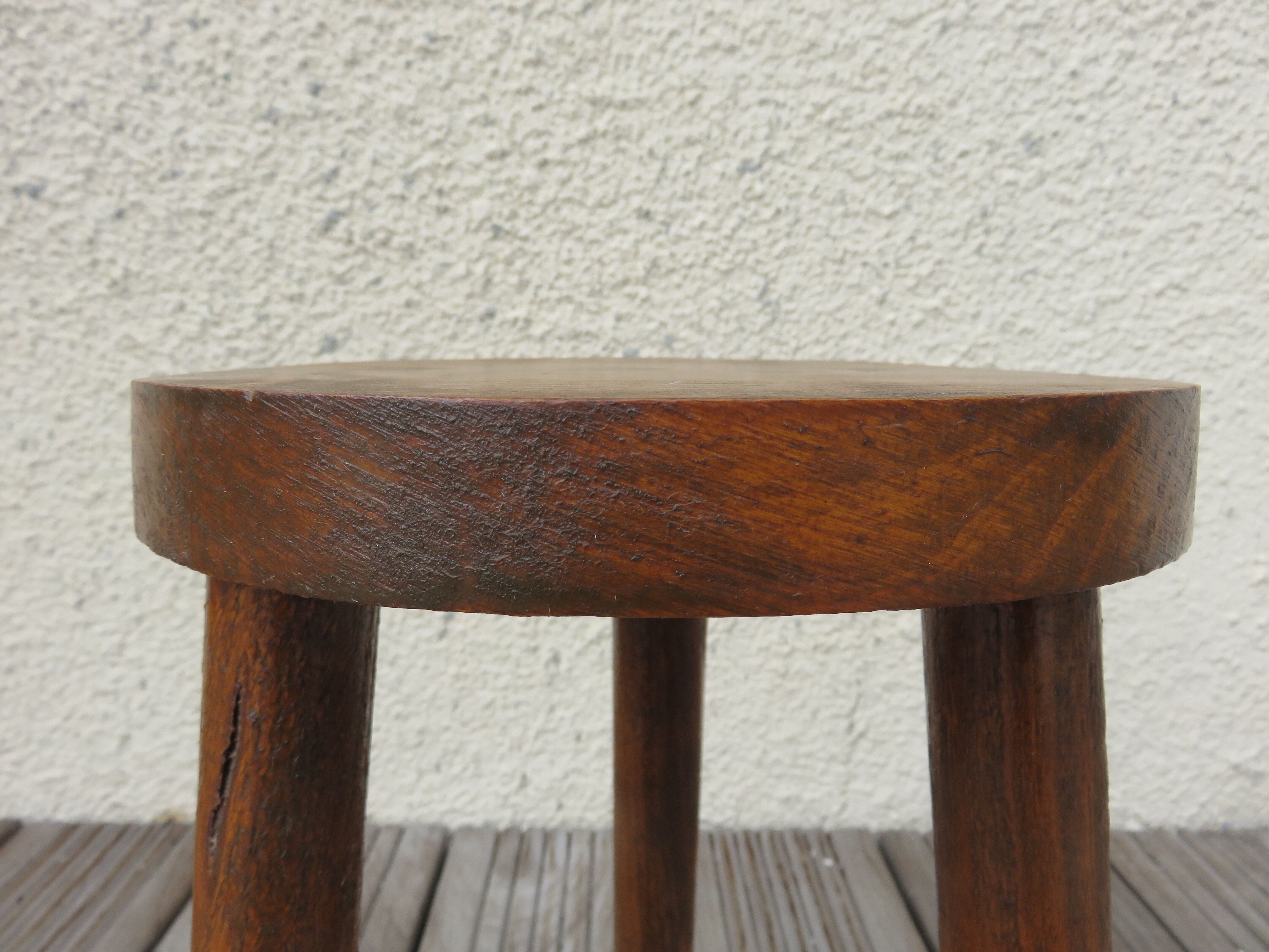 Wooden tripod stool 50/60