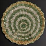 Assiette à artichaut barbotine XIXème marque en creux