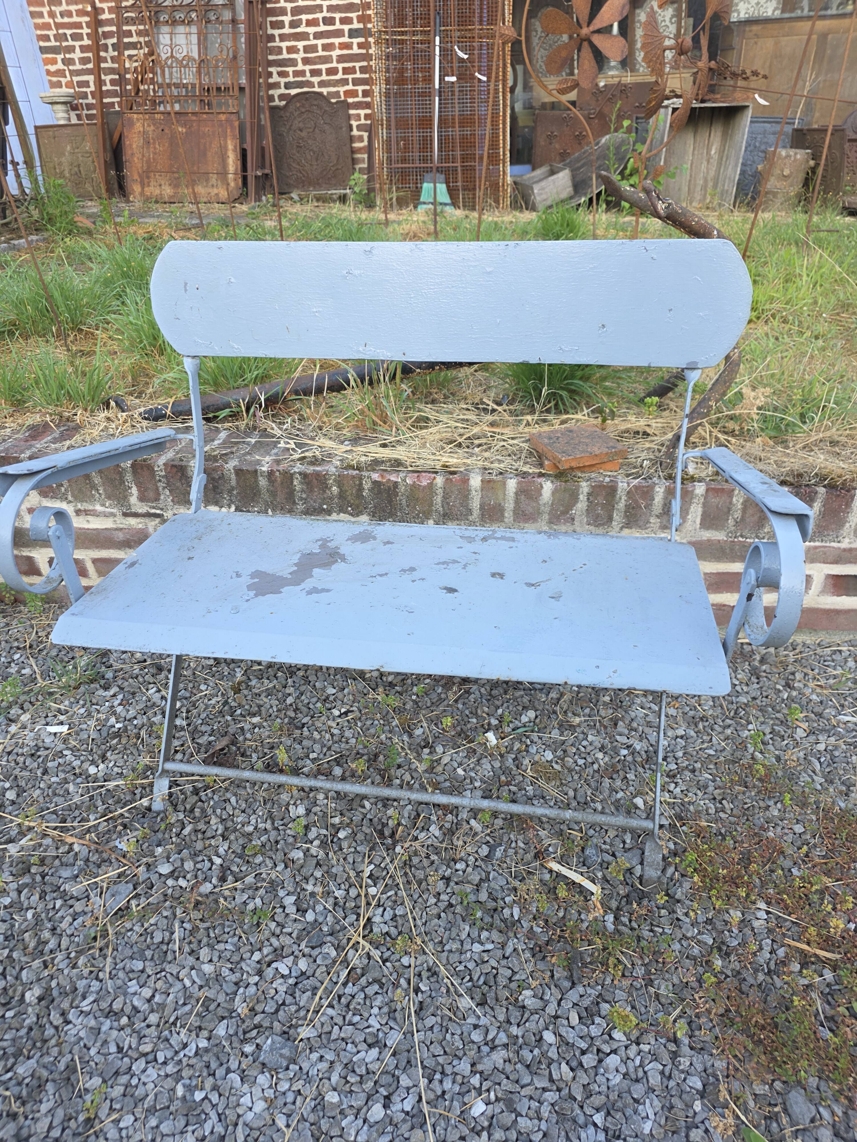 Banc de jardin ancien en fer forgé massif