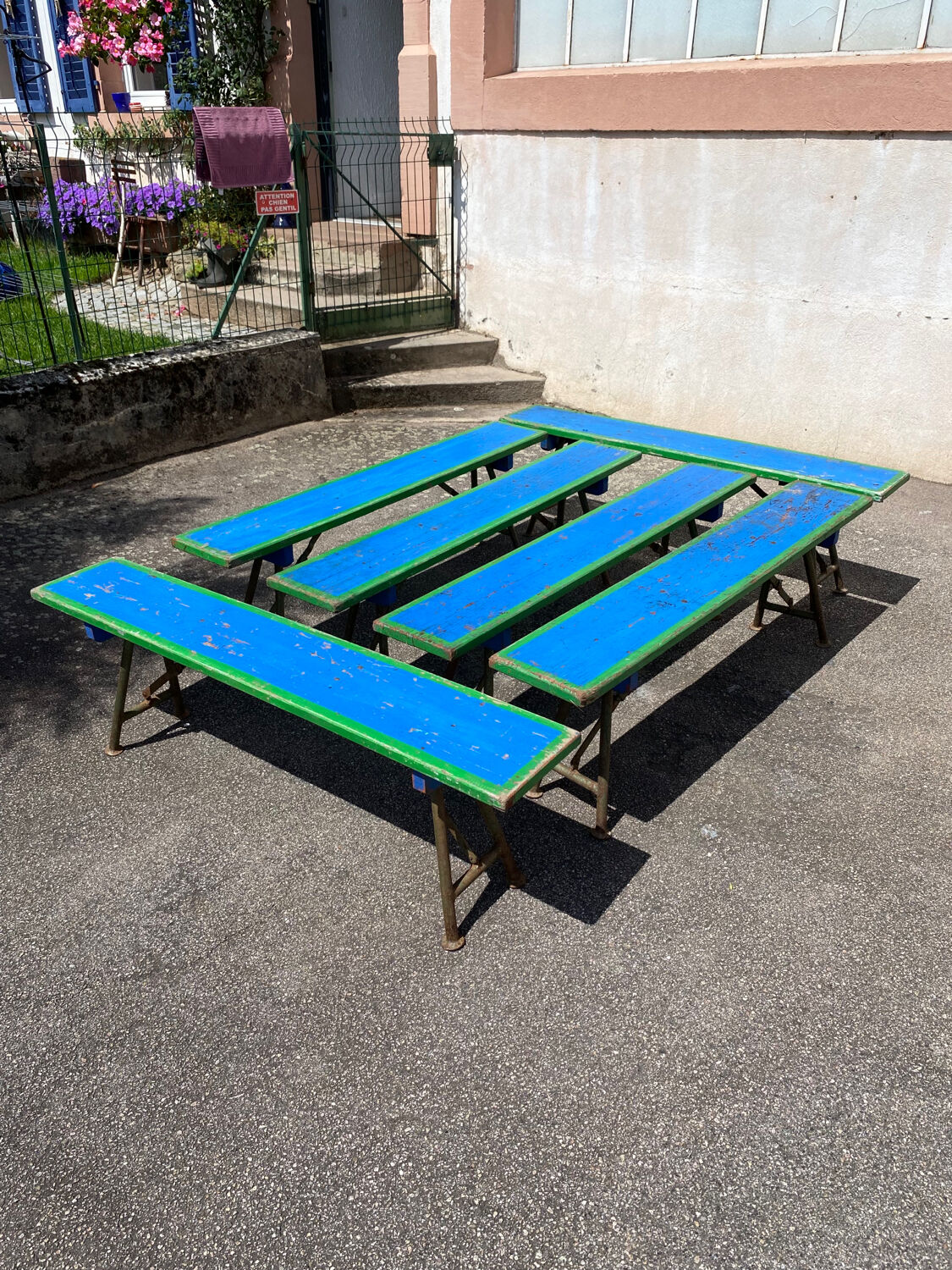 Set of 6 fairground benches