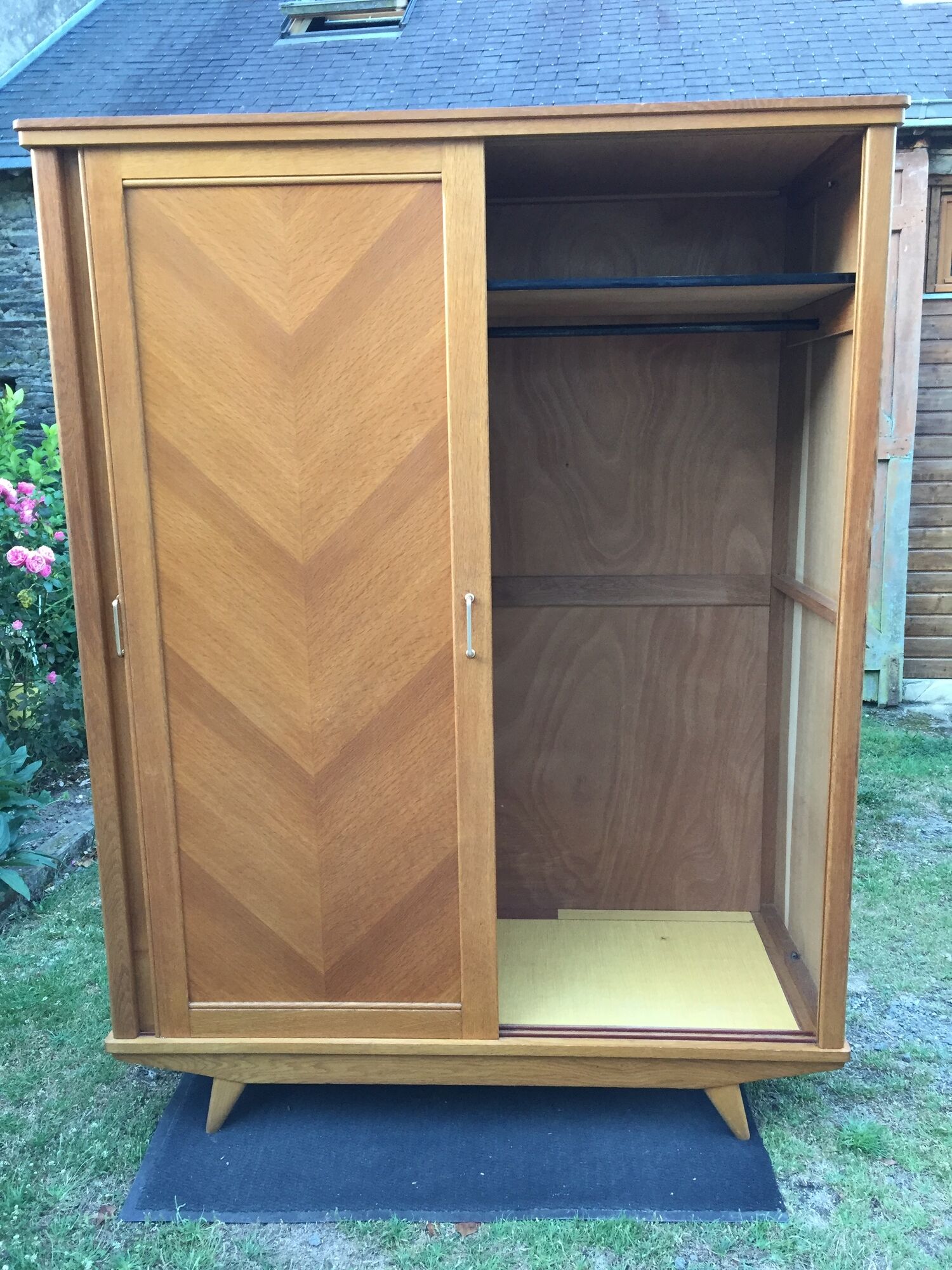 Vintage wardrobe with compass feet in oak and oak cp with 2 sliding doors.