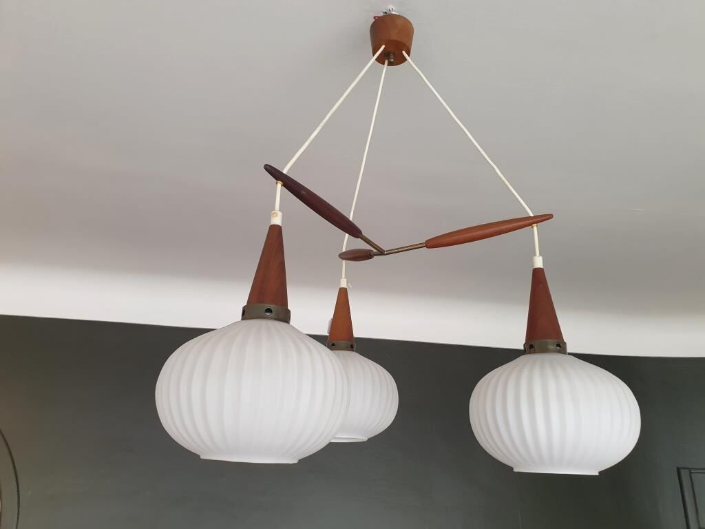 Scandinavian pendant lamp Louis Kalff