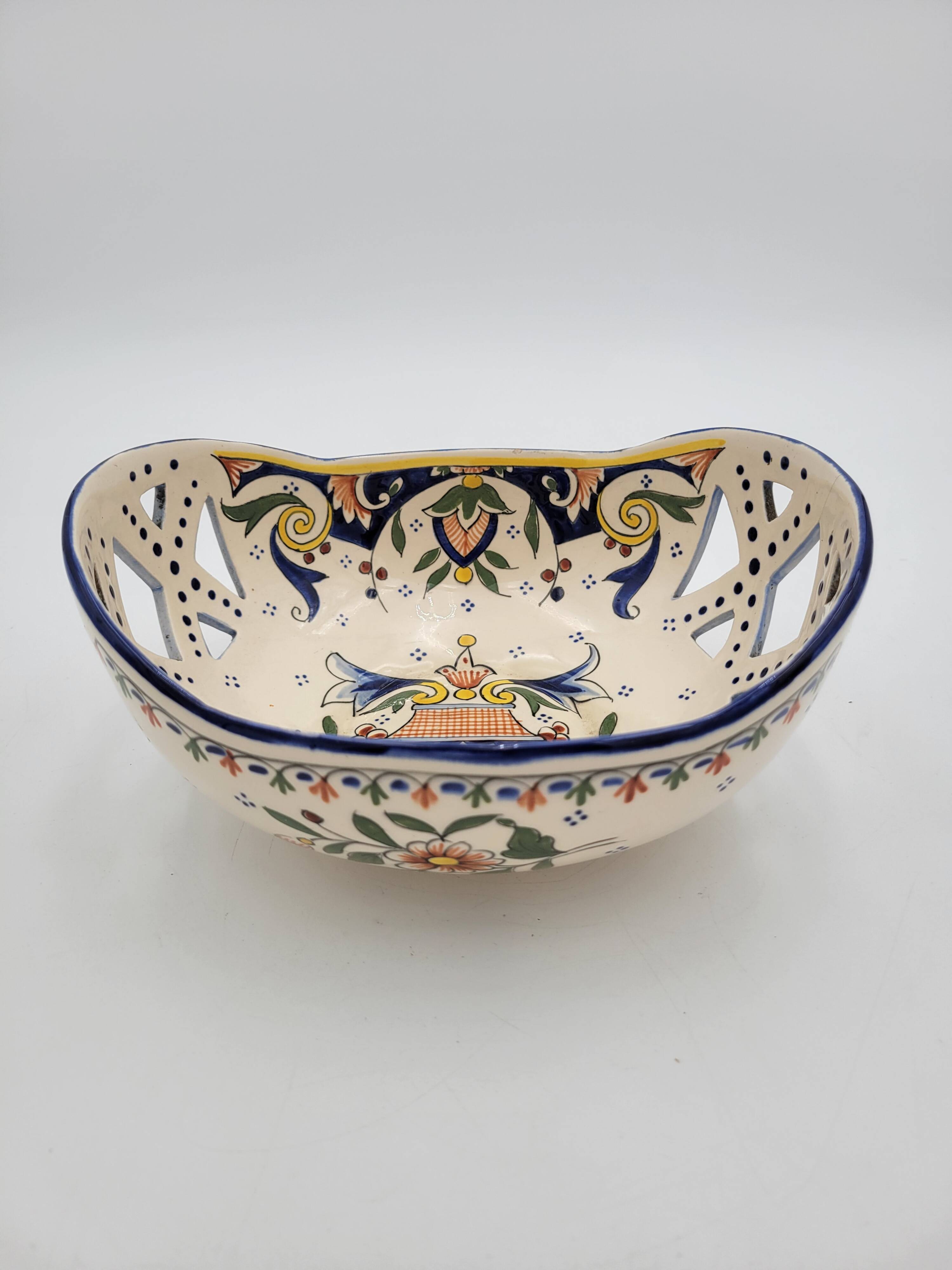Pierced cup in Rouen earthenware