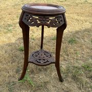 Guéridon or side table from the 1930s.
