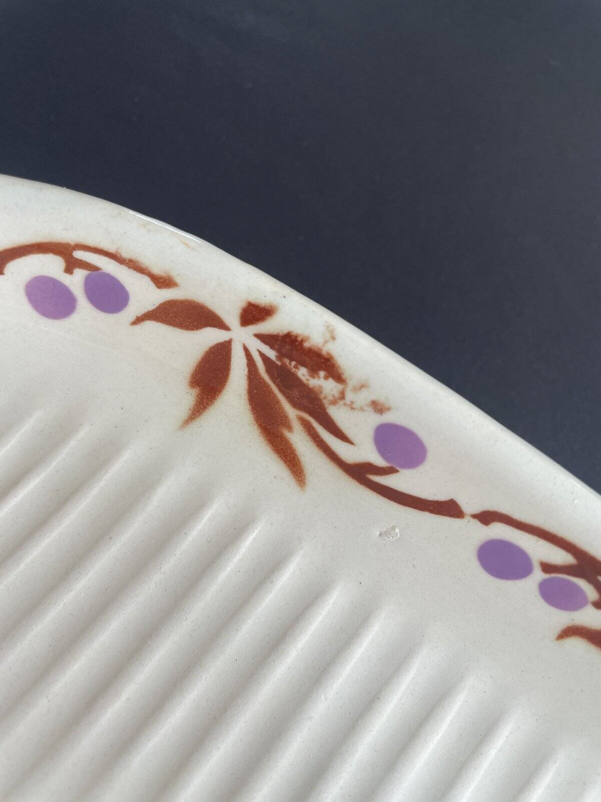 Ashtray or comb holder in ironstone Hamage model Fruits