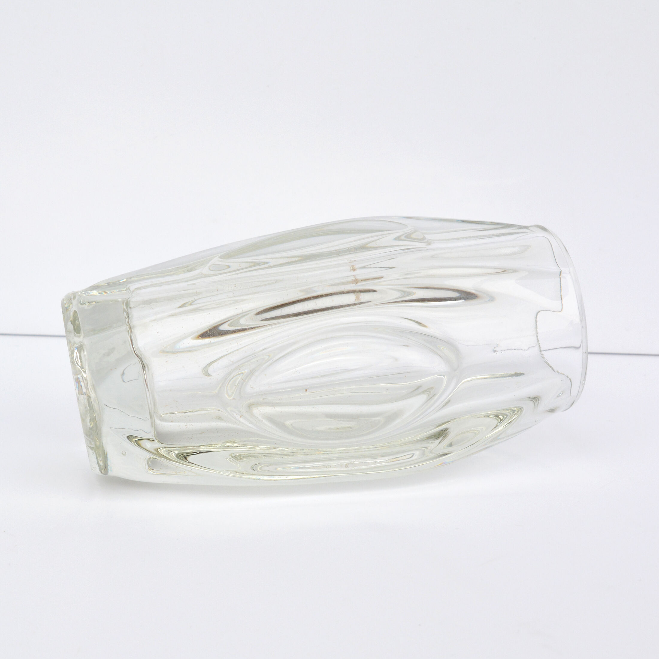 Vase, designed by R. Schrötter, Sklo Union Rosice, Czechoslovakia, 1950s