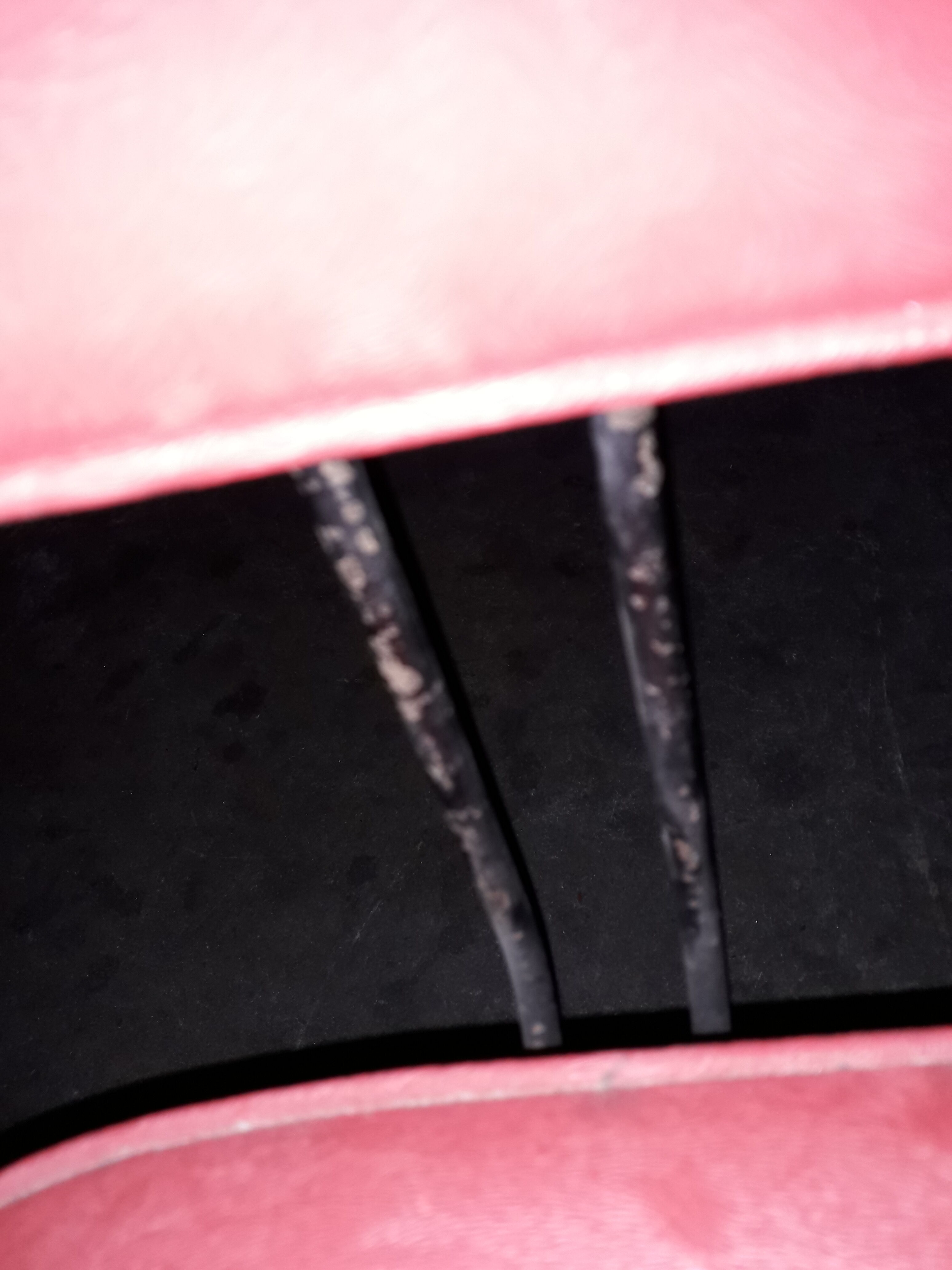 6 vintage red chairs