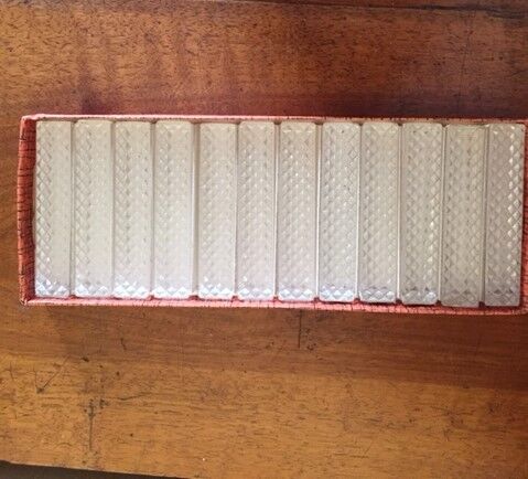 Coffret de 12 porte couteaux cristal
