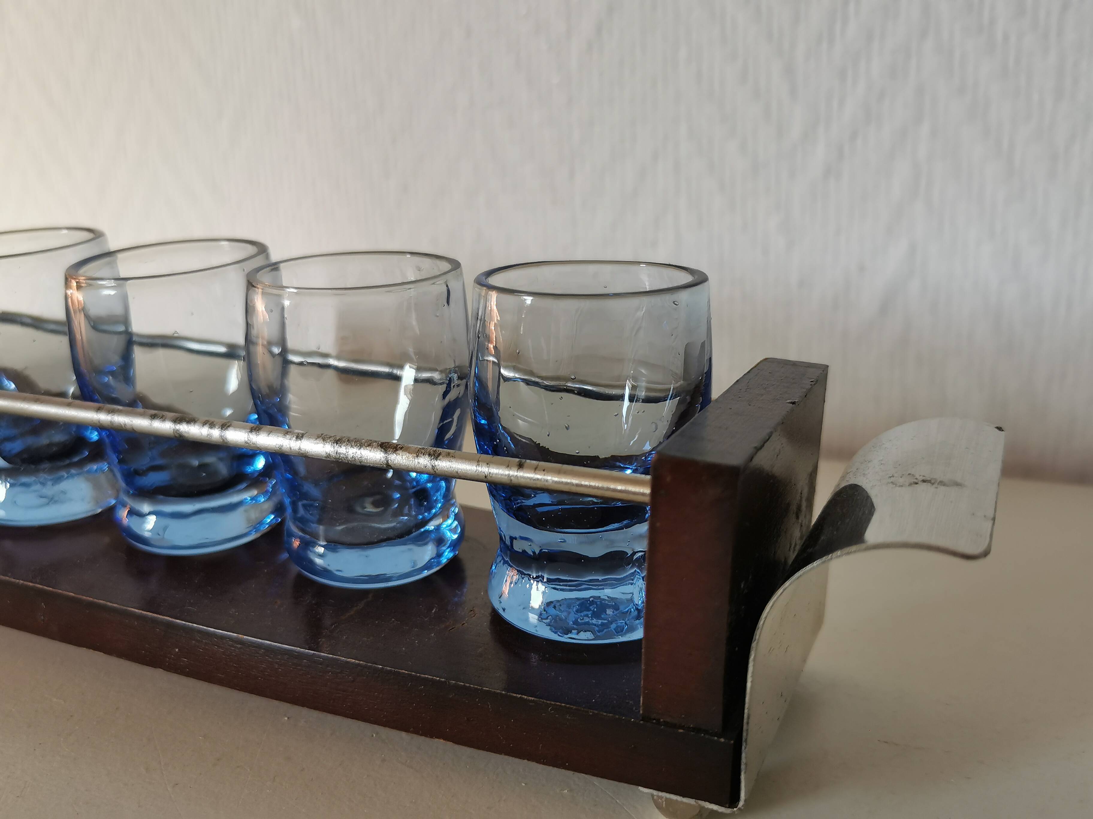 digestive/liqueur glass service