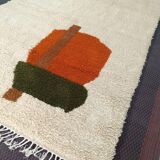Natural wool rugs