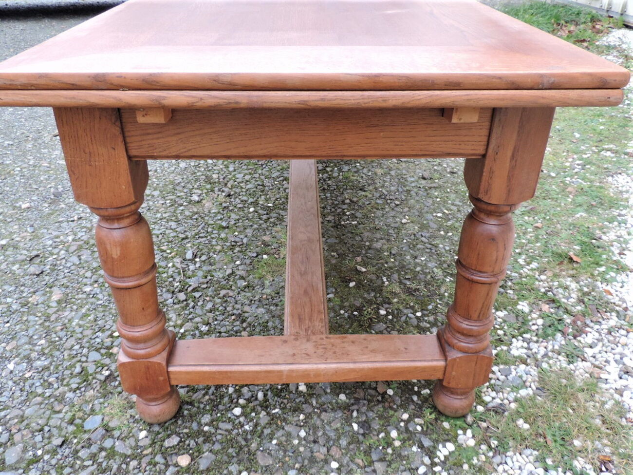 Oak farmhouse table with double-trays, from the 70s