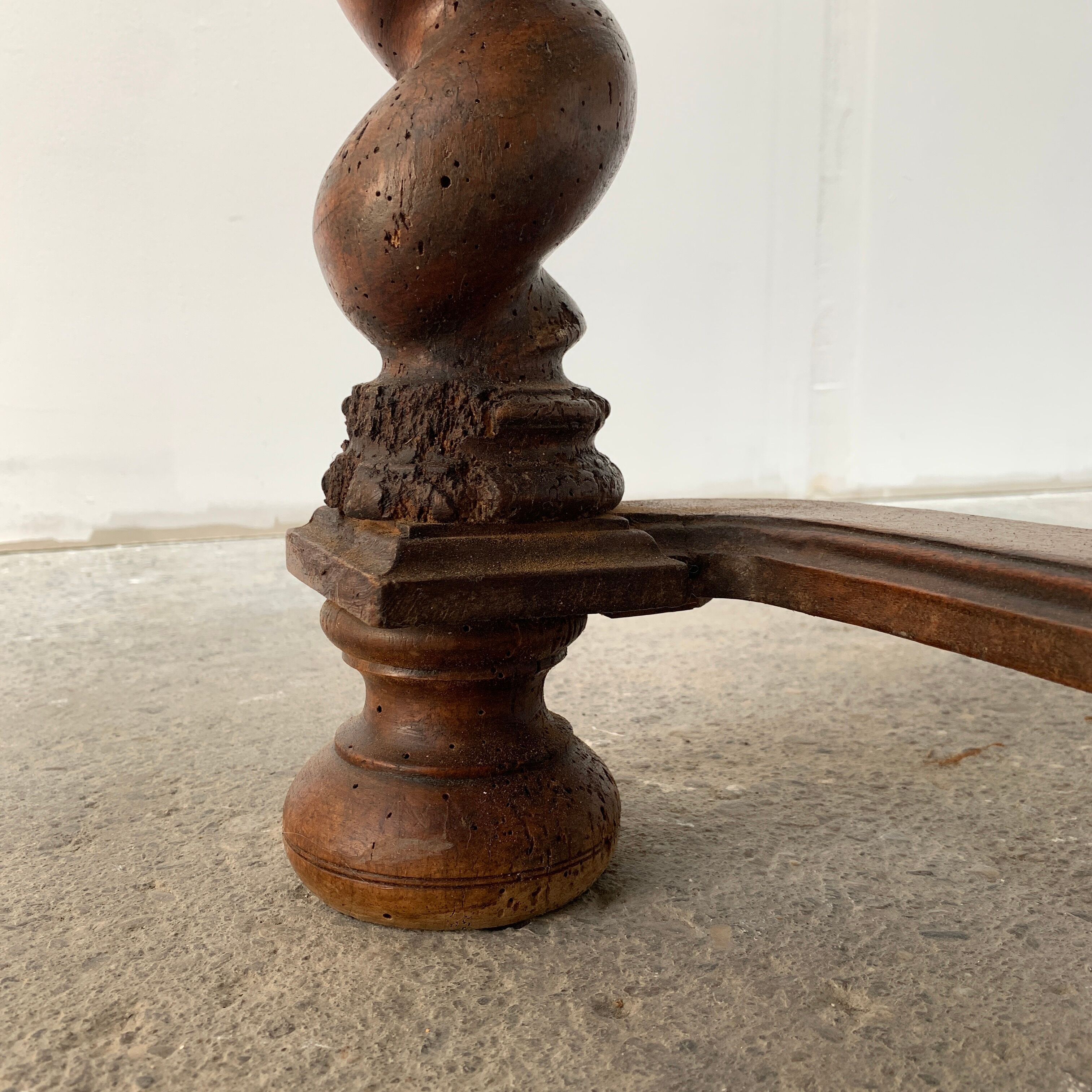 Louis XIII wooden table