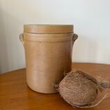 Stoneware mustard pot with lid