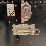 Cabin trunk