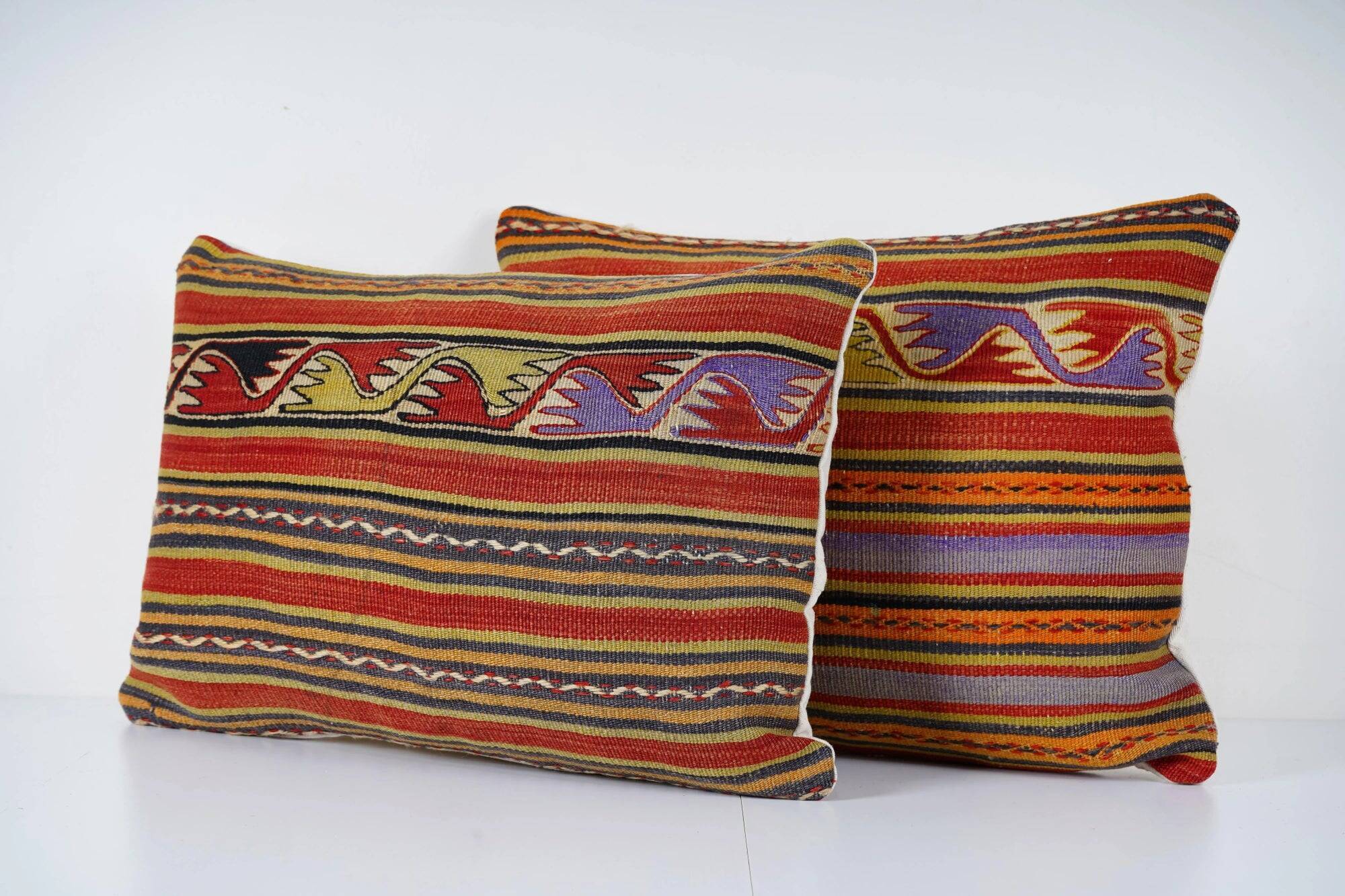 Set of 2 vintage kilim cushion covers 41x61 cm