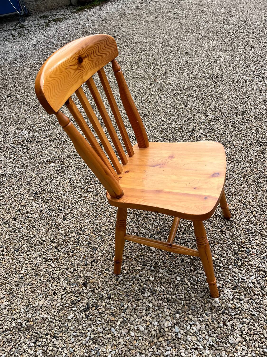 Set of 3 vintage chalet-style chairs.