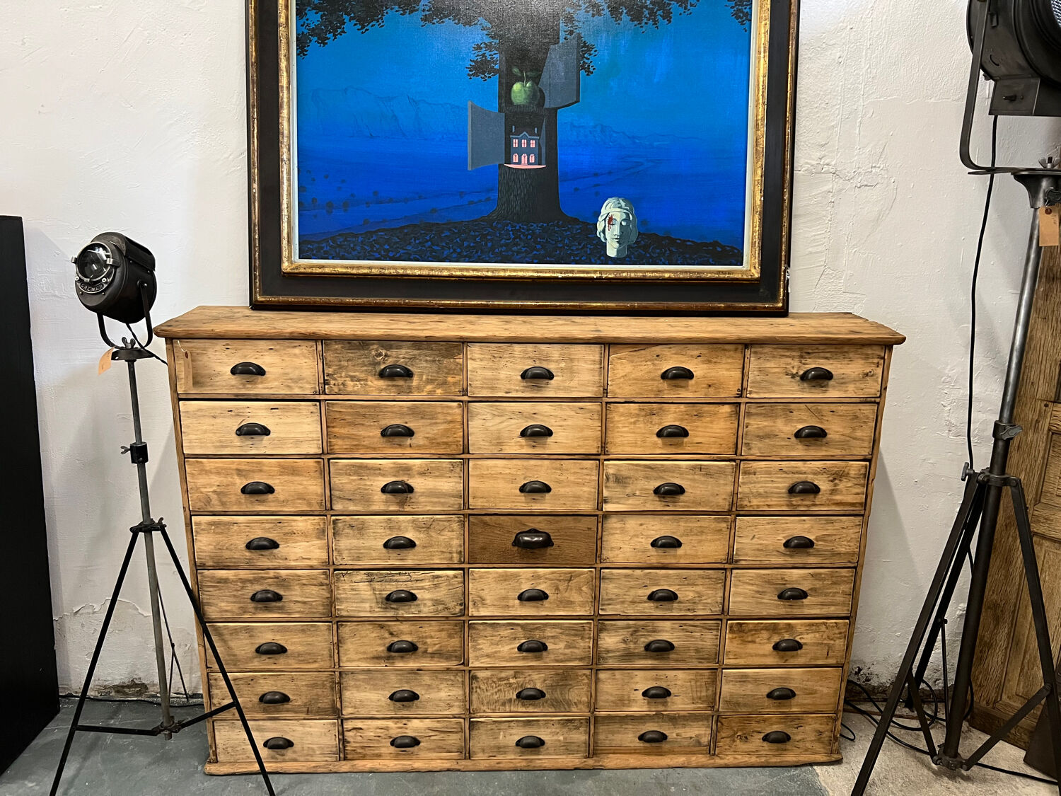 Trade furniture with workshop drawer