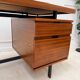 Bureau moderniste vintage