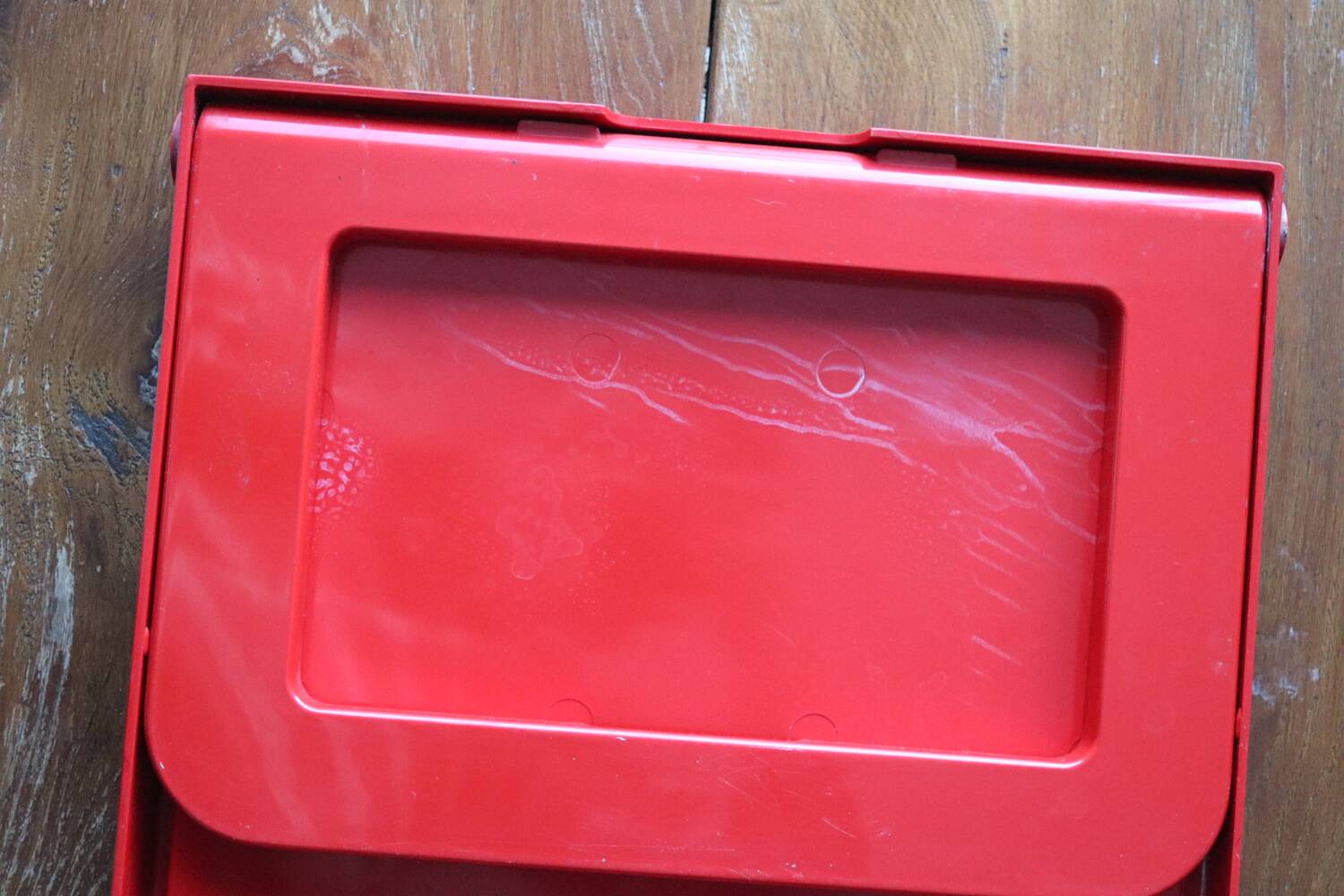 Folding tray Guzzini red – design Luigi Massoni – Italy, 1970s