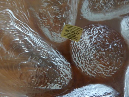 Set of 12 vintage 70s Arcoroc oyster plates