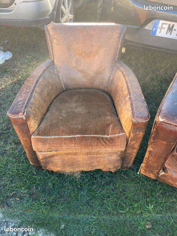 1930s leather club armchair