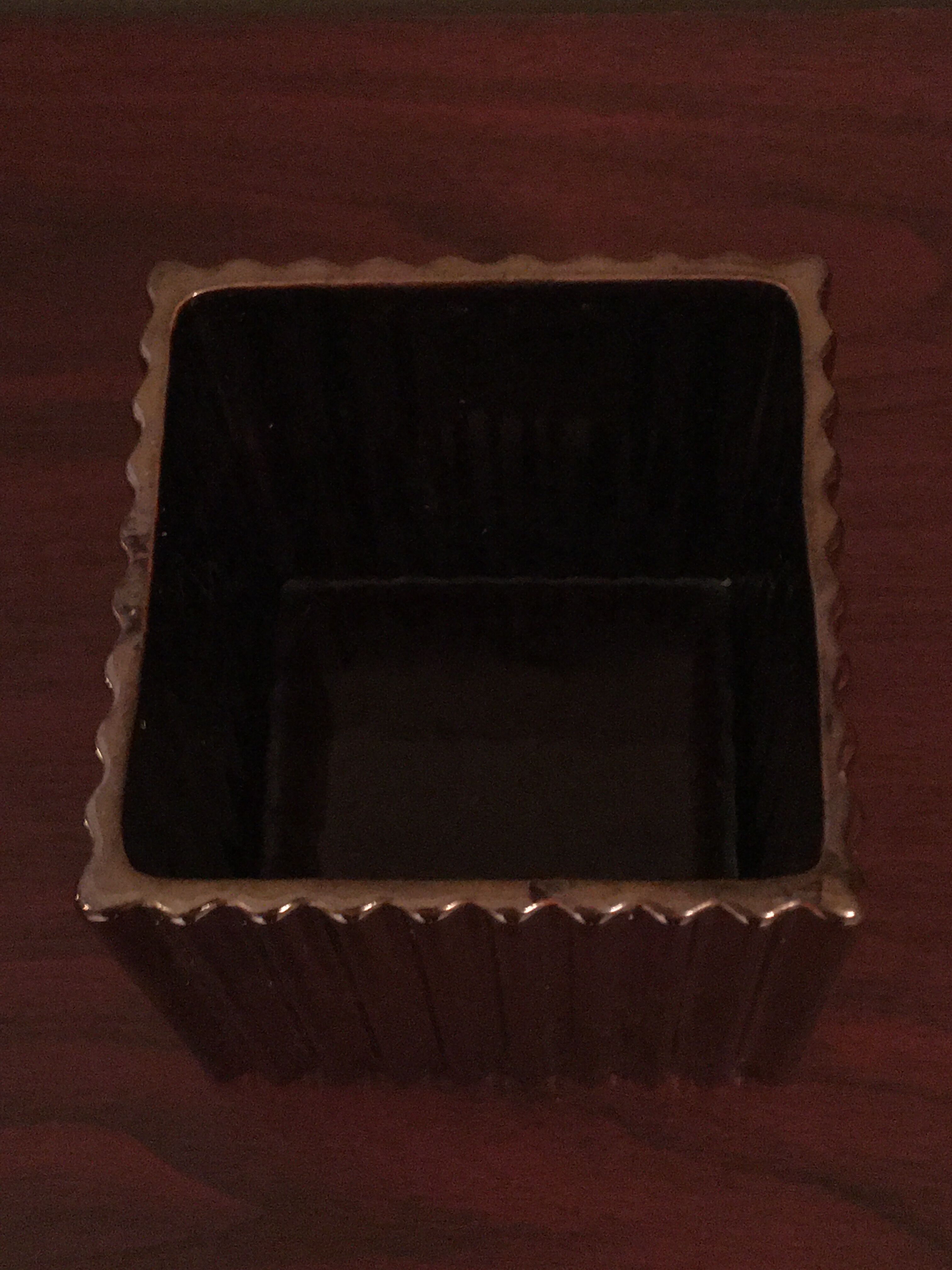 Golden pot cover