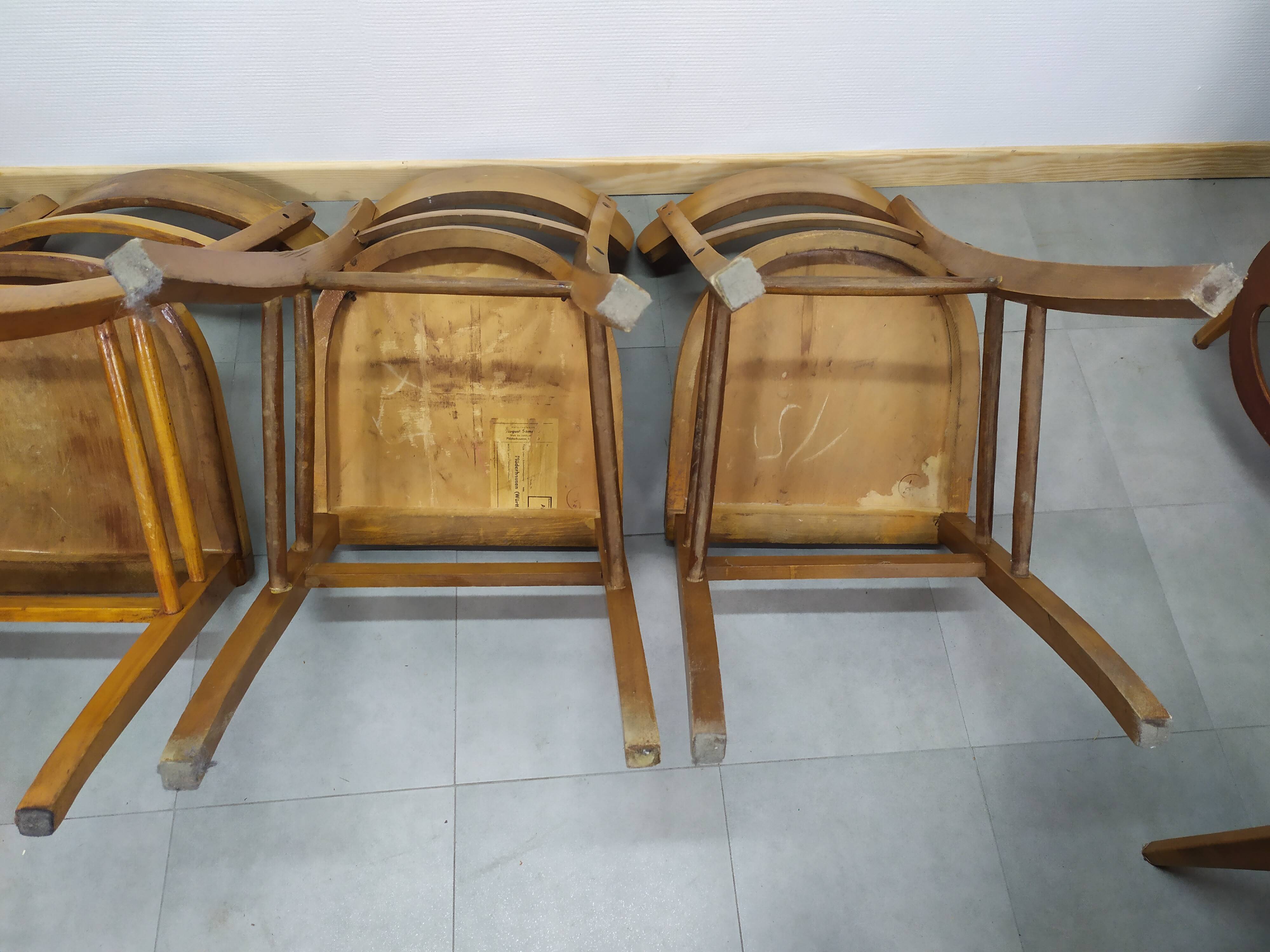 Set of 4 vintage wooden bistro chair